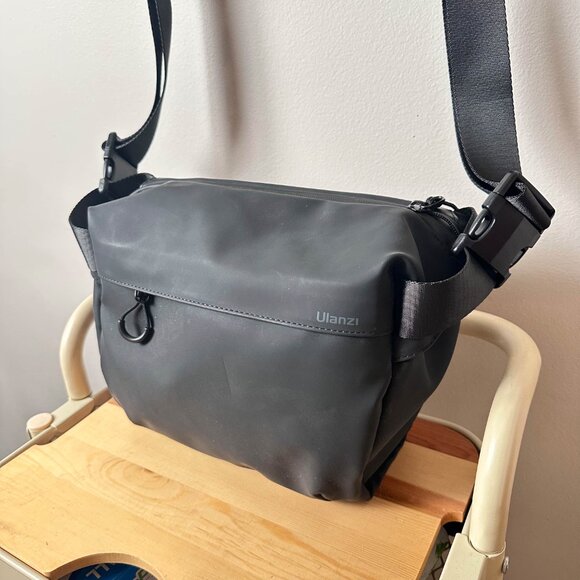 ULANZI Camera Bag - Picture 3 of 4
